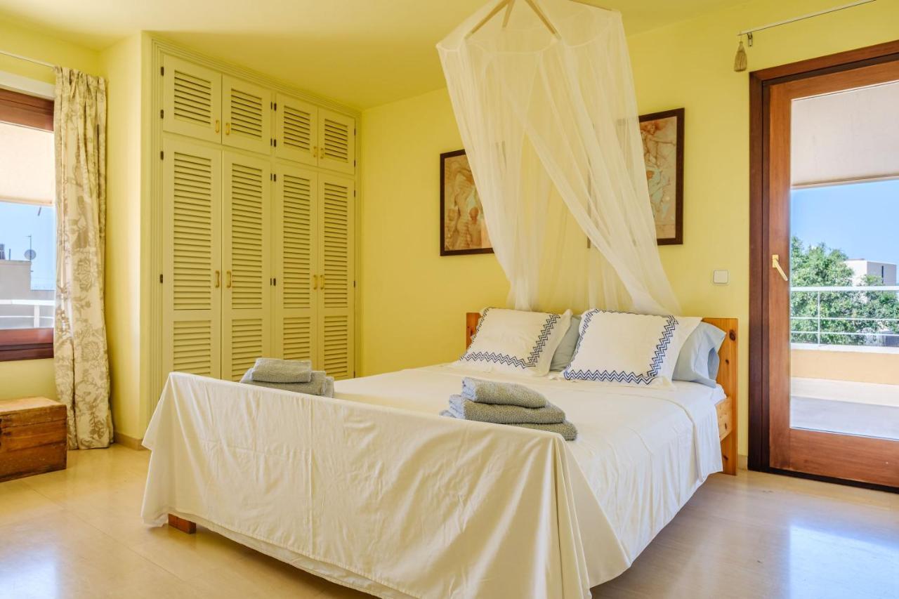 Sunrise Villa *